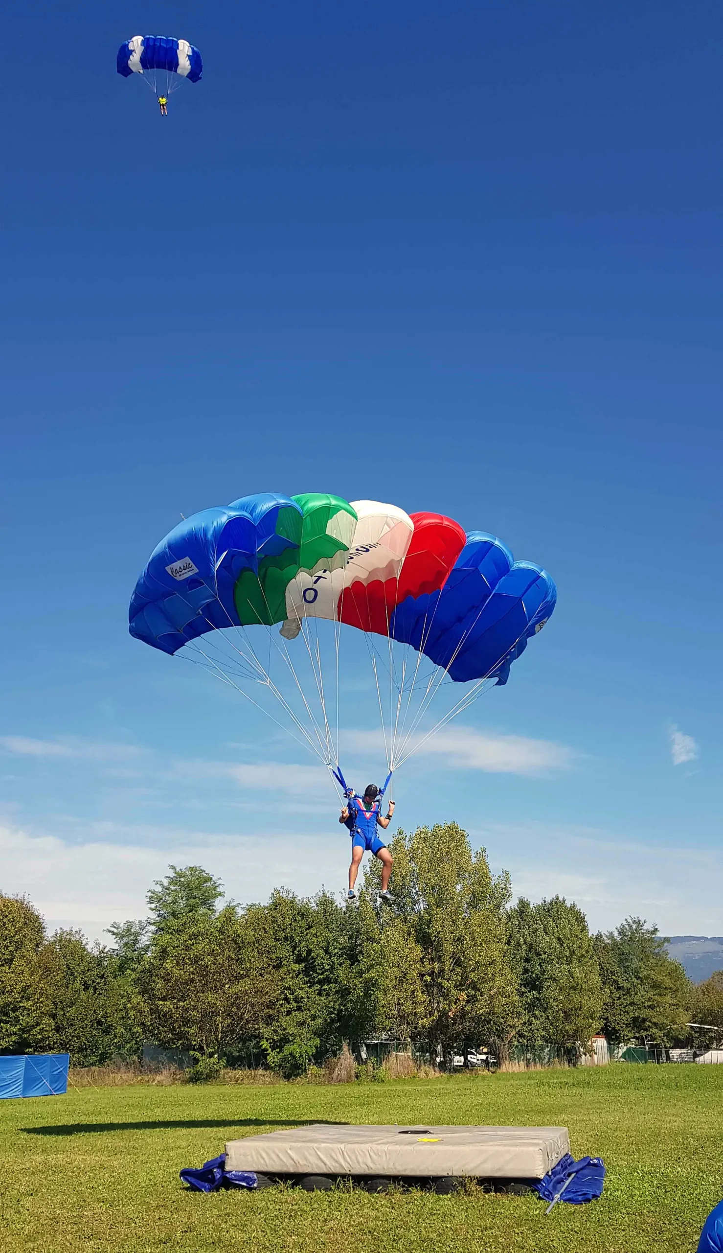 atterraggio di precisione paracadutista esercito scaled