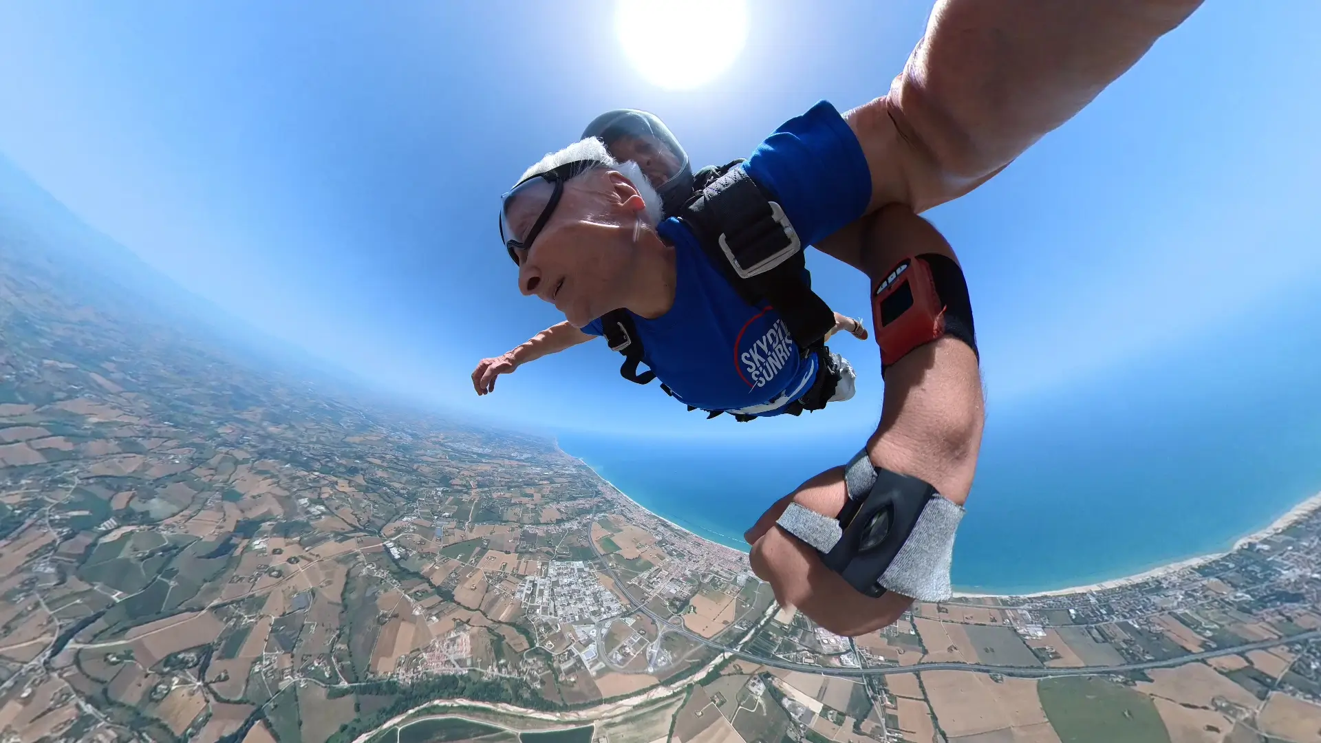 Nonna Italia Melli in caduta libera